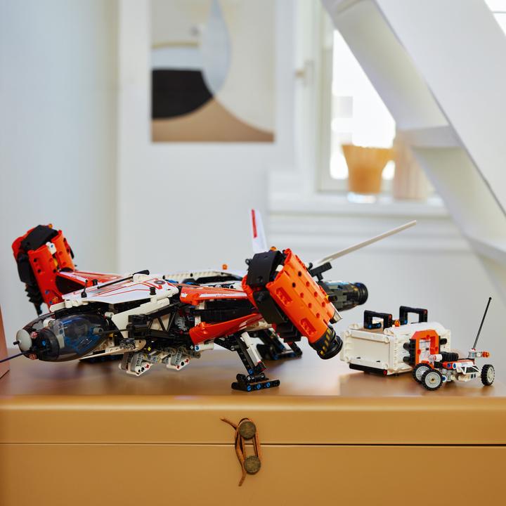 Produktbild LEGO VTOL Schwerlastraumfrachter LT81 (42181, LEGO Technic)