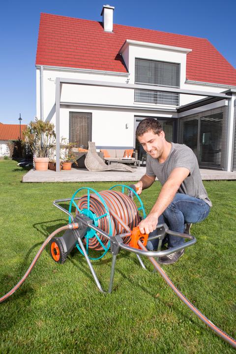 Productafbeelding Gardena Metalen slangenwagen 100