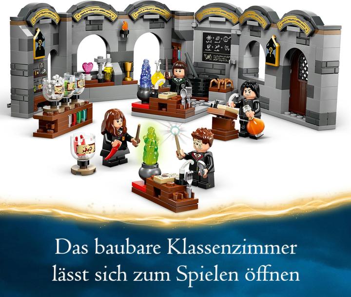 Actual product image LEGO Hogwarts Castle: Potions lessons (76431, LEGO Harry Potter)