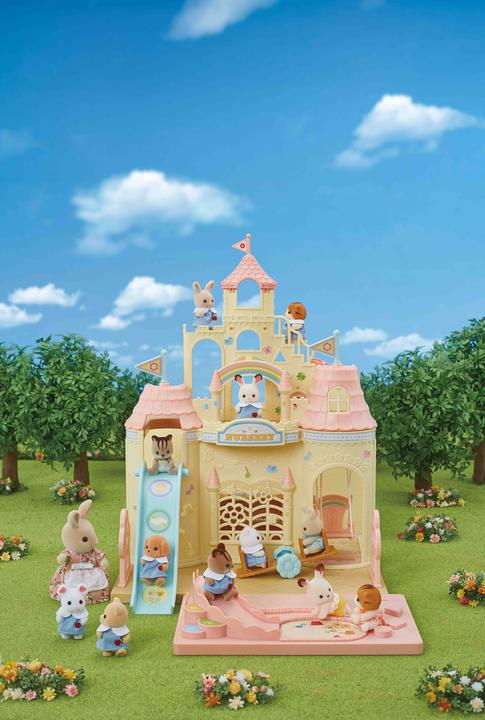 Actual product image Sylvanian Families Castle kindergarten