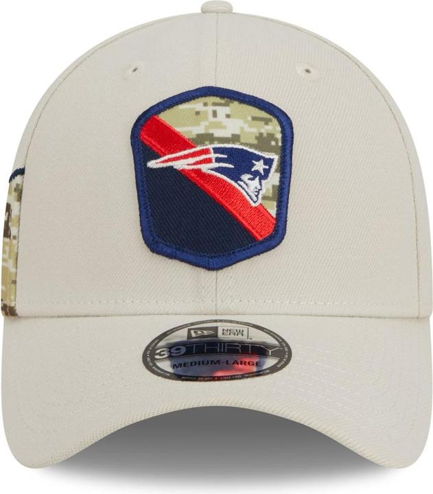 Actual product image New Era 39Thirty Cap Salute to Service New England Patriots (M/L)