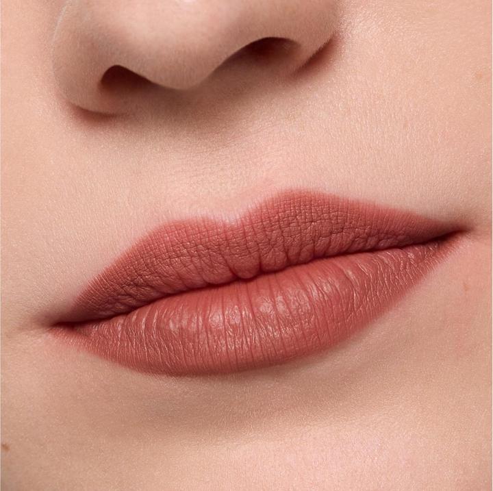 Image du produit essence 8h MATTE comfort lipliner (Nude)