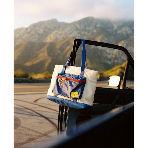 Produktbild Long Weekend Beacon Tote Creme Multicolor (18 l)