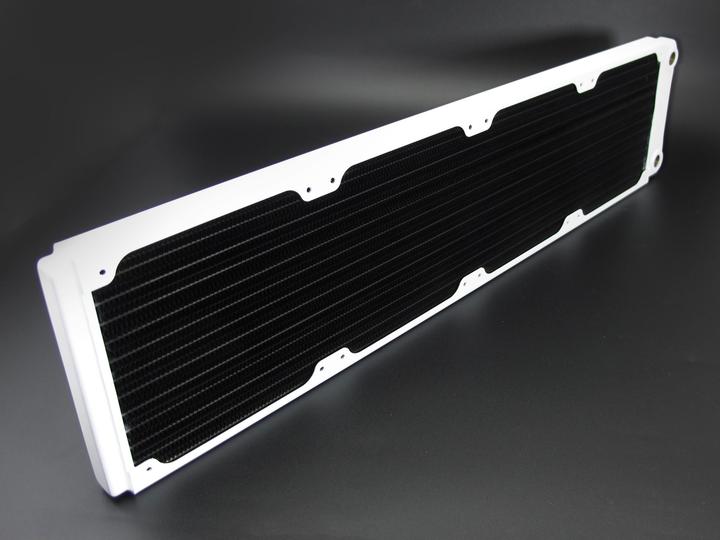 Productafbeelding XSPC TX480 ultradunne radiator (120 mm)