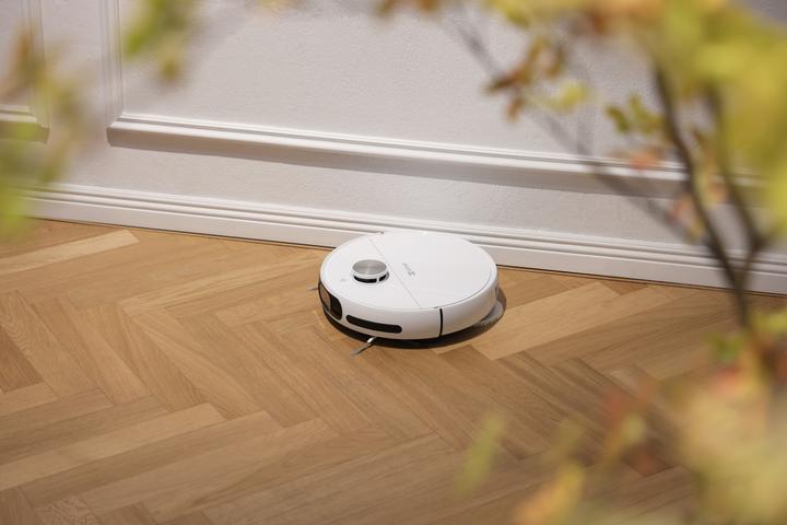 Actual product image EZVIZ RS20 Pro (Vacuum mopping robot)