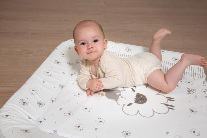 Actual product image Zewi Wickelkissen plastifiziert 72 x 77 (72 x 77 cm)