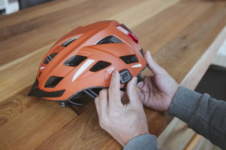 Produktbild Fischer Fahrradhelm Urban Plus Miami L/XL (58 - 61 cm)