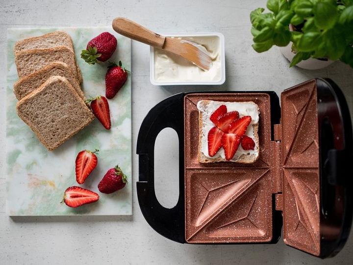 Actual product image Eldom ST11 Sandwich Toaster