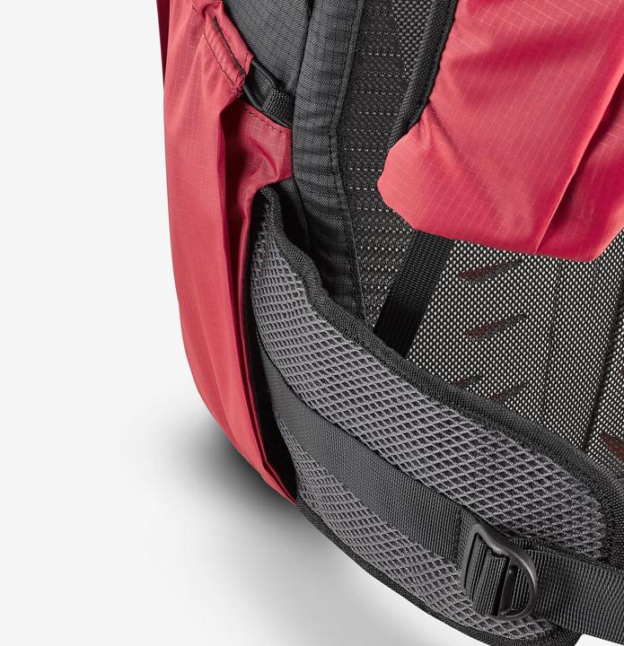 Actual product image Quechua Rolltop hiking rucksack - MH500 Light 22 L (22 l)