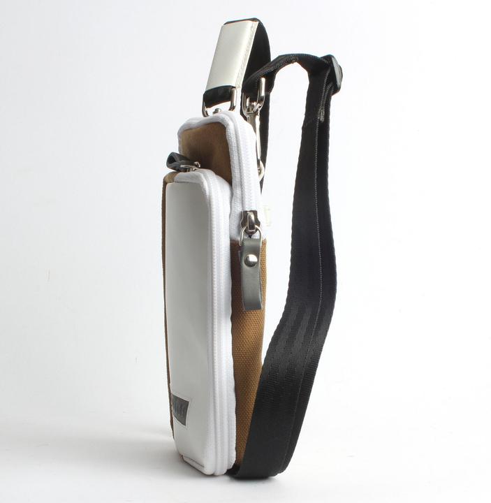 Actual product image 7clouds Handytasche Hady 7.1