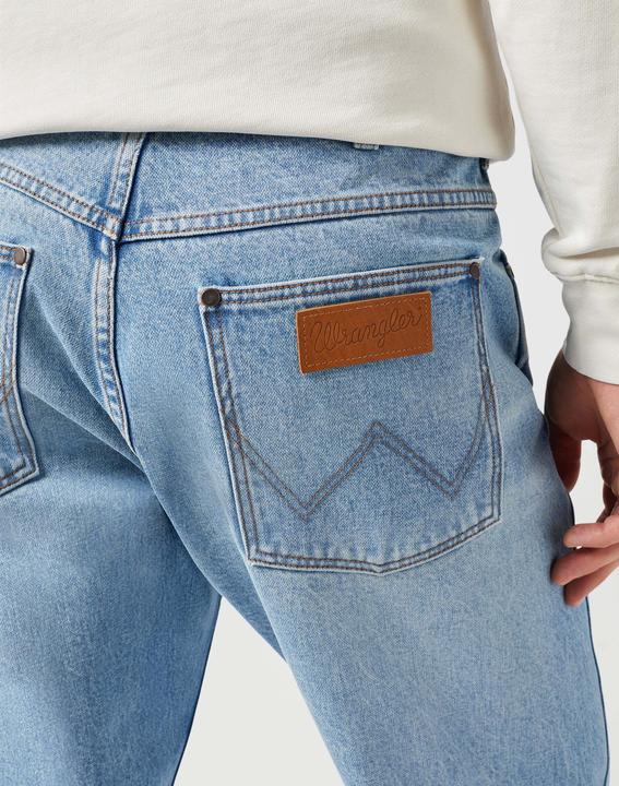 Actual product image Wrangler Frontier jeans (38)