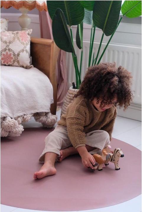 Actual product image Eeveve Floor mat
