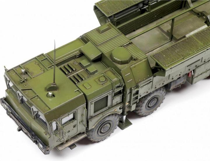 Actual product image 1:72 9K720 Iskander (SS-26 Stone)