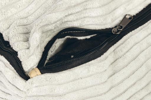 Produktbild Designed by Lotte Kissen Ribbed (Hund)