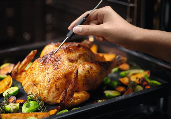Actual product image Electrolux Built-in steam oven KOAAS31CX