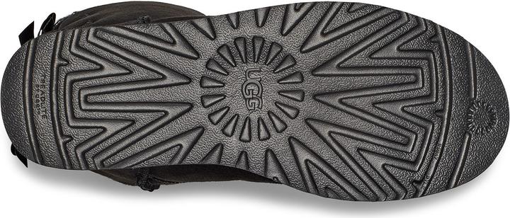 Actual product image Ugg Bailey Bow II (40)
