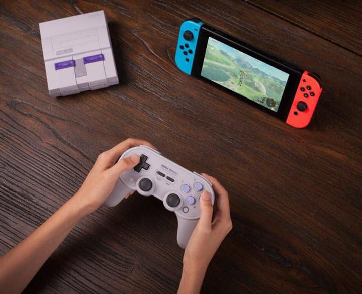 Image du produit 8bitdo SN30 PRO+ SN Classic Gamepad SN30 PRO (Android, PC, Mac, Steam Machine, Switch)