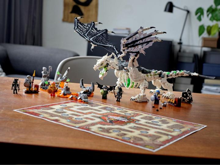 Actual product image LEGO Dragon of the Skull Mage (71721, LEGO Ninjago)