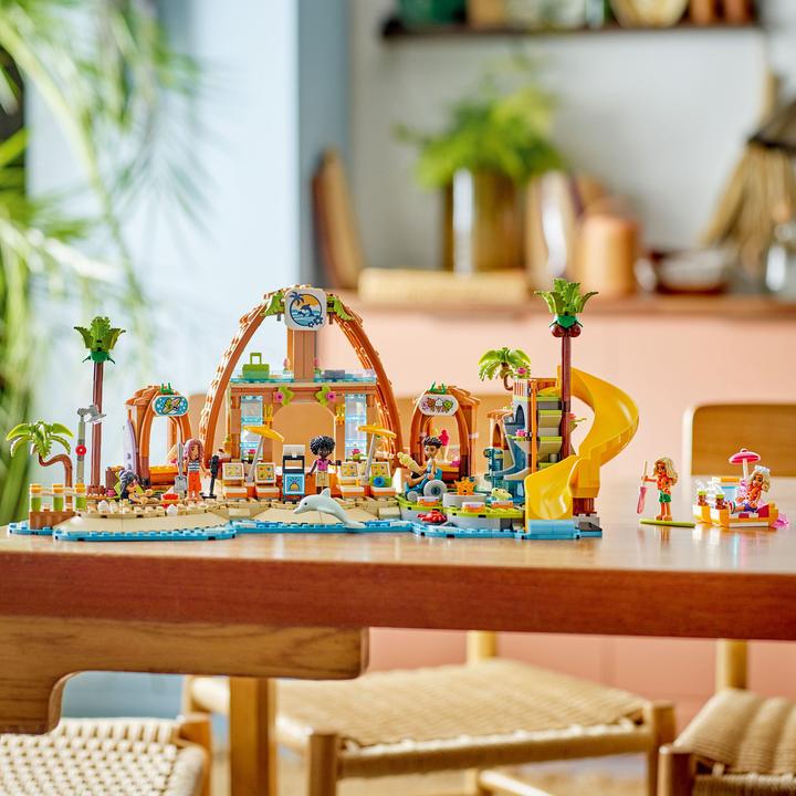 Produktbild LEGO Familienurlaub im Strandresort (42673, LEGO Friends)