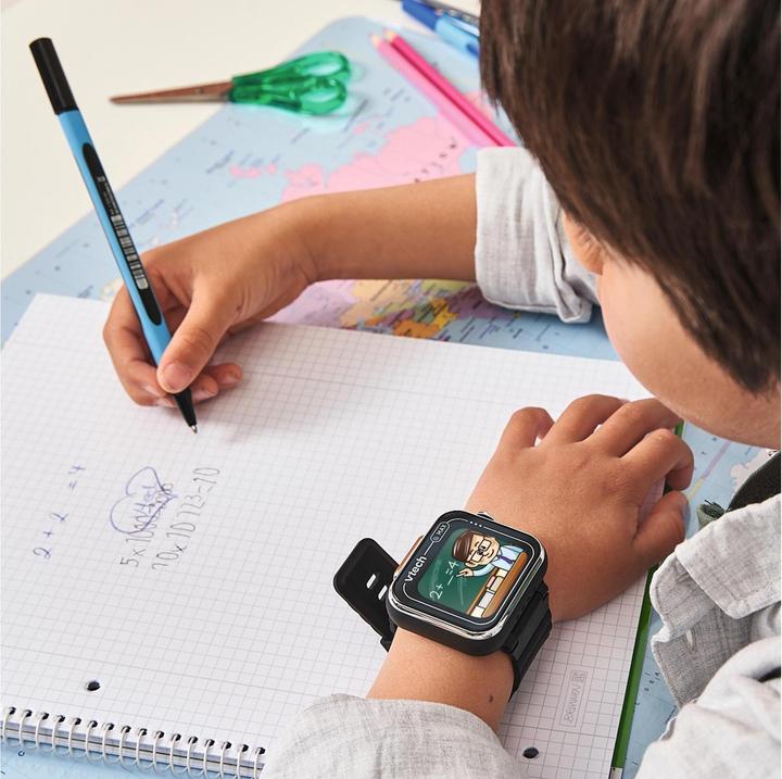 Actual product image VTech KidiZoom Smartwatch MAX noire