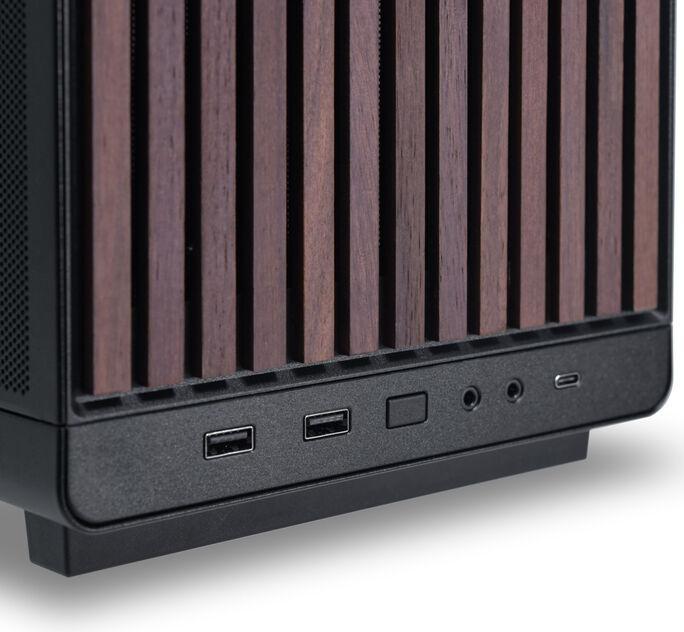 Actual product image Lian-Li A3-3WD