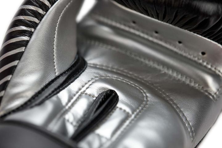 Produktbild adidas Wako Competition Boxhandschuhe (14 OZ, One Size)