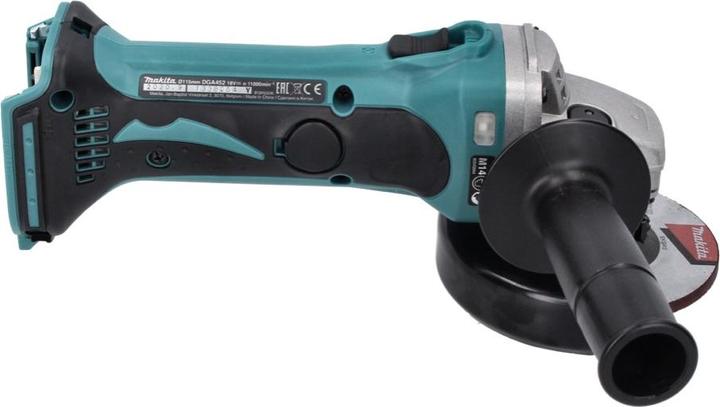 Actual product image Makita DGA 452 RM Battery angle grinder 18 V 115 mm + 2x battery 4.0 Ah + charger (115 mm)