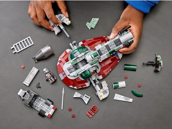 Actual product image LEGO Star Wars 75312 Boba Fett's spaceship (75312, LEGO Star Wars)