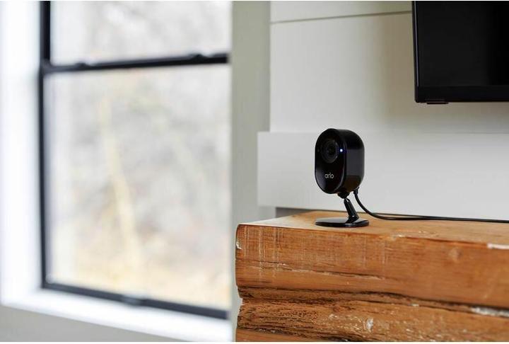 Productafbeelding Arlo Essentiële binnencamera VMC2040B (1920 x 1080 Pixels)
