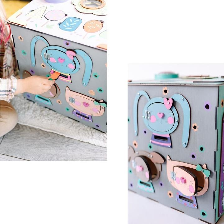 Immagine prodotto Activity Board Regalo per bambini, cubo motorio in legno, giocattolo Waldorf per bambini - Blu
