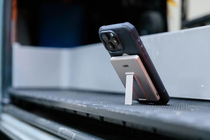 Produktbild UAG Ultra Slim (5000 mAh, 20 W, 18 Wh)