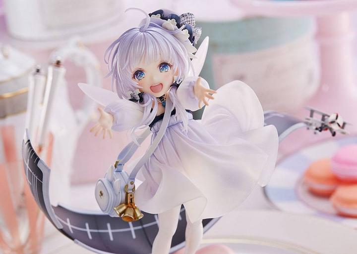 Actual product image Knead Azur Lane PVC Statue 1/7 Little Illustrious
