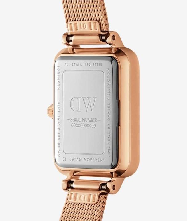 Actual product image Daniel Wellington Quadro Lumine Pressed Melrose (Analogue wristwatch, 20 mm)