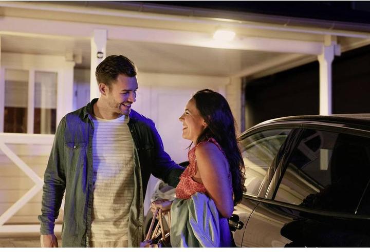 Produktbild Philips Hue Welcome Basis (2600 lm)