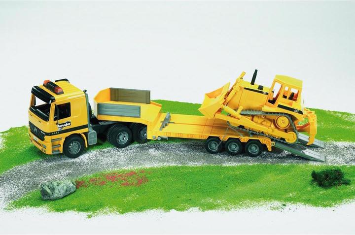 Actual product image Bruder cat bulldozer