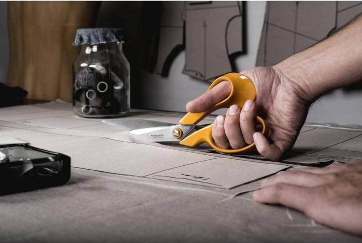 Produktbild Fiskars Professioneller Schneider (27 cm)