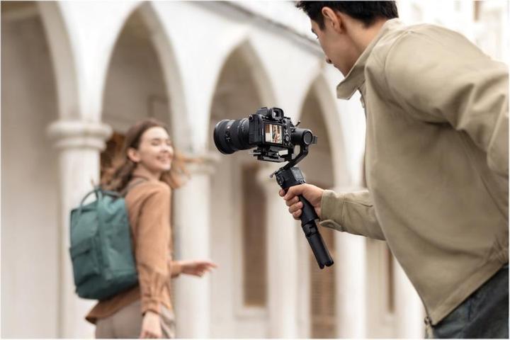 Actual product image DJI RS3 Mini (System camera, 2 kg)