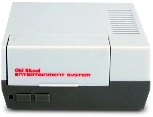 Produktbild Old Skool Tools Retro NES inspired