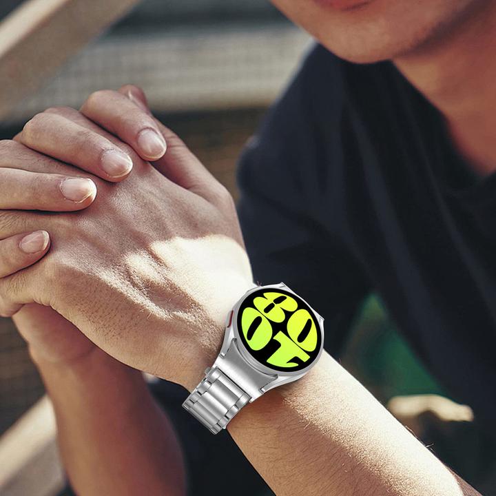 Actual product image Pedea Titanium watch strap (20 mm, Titanium, Galaxy Watch 4, Galaxy Watch 6, Galaxy Watch 5)