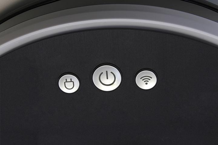 Actual product image Xoro HSR 200 robot vacuum cleaner with wiping function (Vacuum mopping robot)