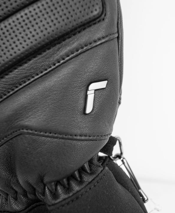 Actual product image Reusch Master Pro (9)