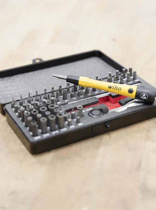 Image du produit Wiha Micro Bit Set 65 pcs. incl. boîte de rangement Jeu de tournevis de mécanique de précision (4 mm)