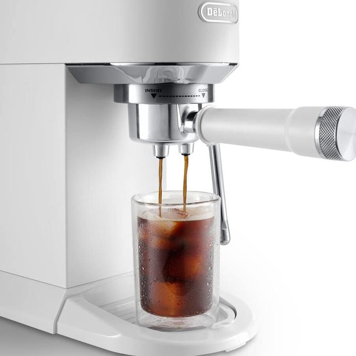 Actual product image De'Longhi DeLonghi Dedica Duo EC890.WI Siebträger Espressomaschine 0132106346