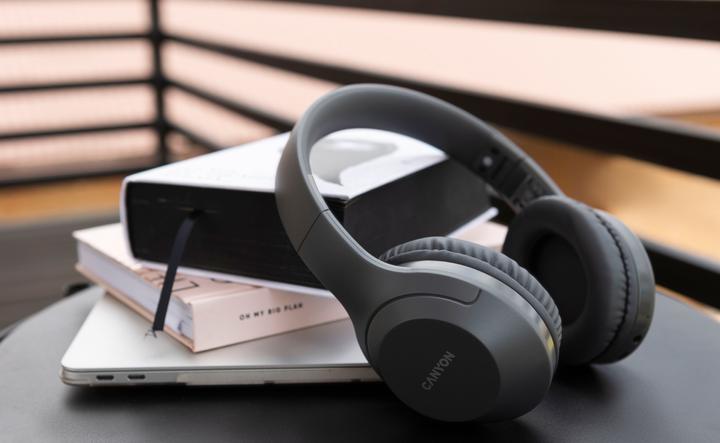 Actual product image Canyon BTHS-3 (No noise cancelling, 15 h, Wireless, Cable)