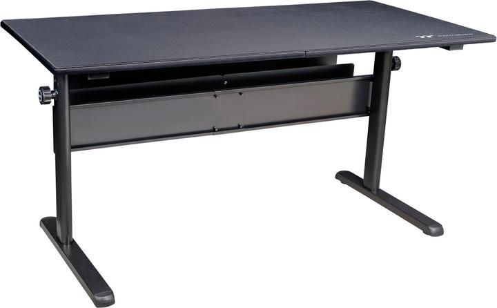 Actual product image Thermaltake Level 20 Battle Station