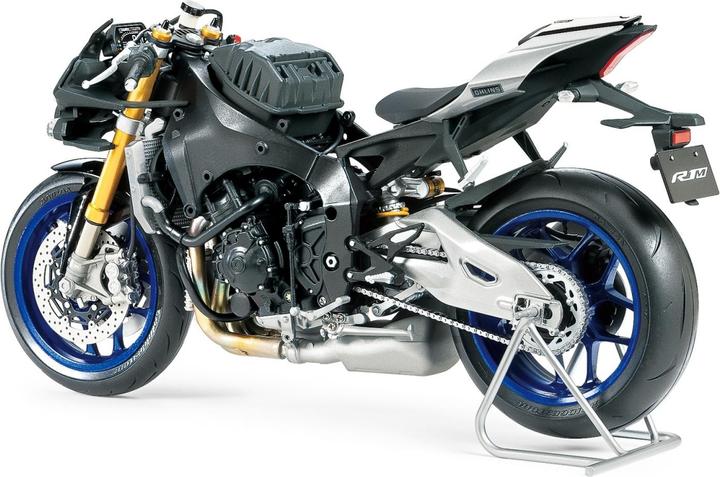 Actual product image Tamiya Yamaha YZF-R1M