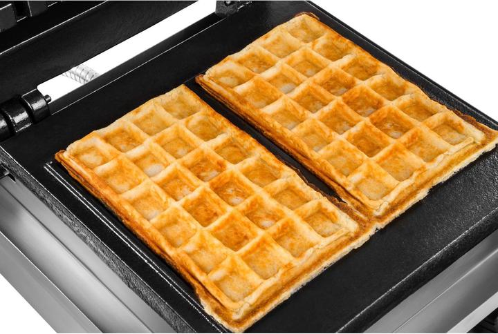Actual product image Royal Catering Waffle maker - 2,000 watts - Rectangular