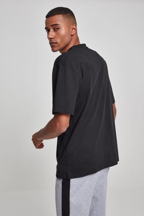 Actual product image Urban Classics Tall Tee (L)
