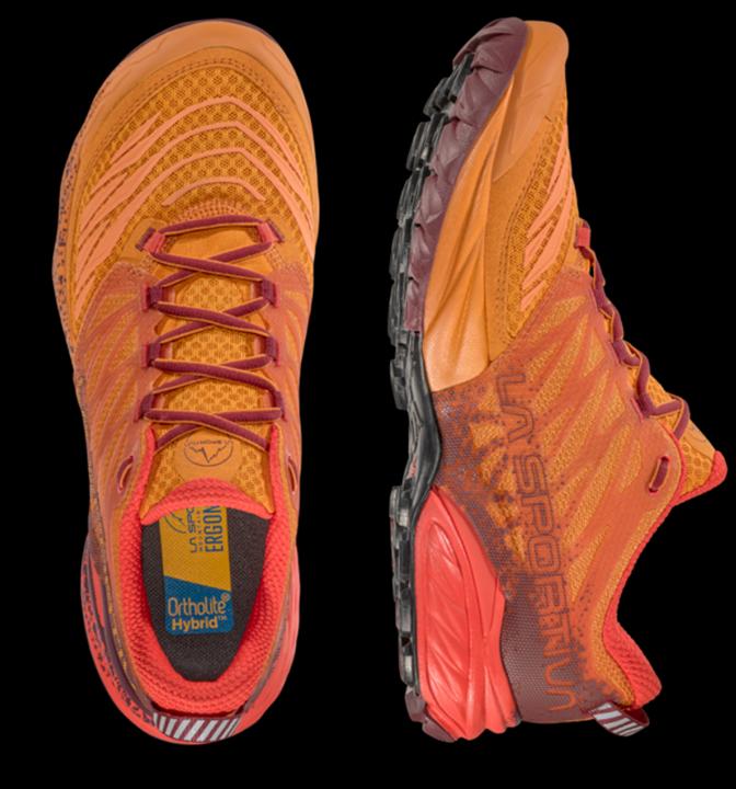 Actual product image La Sportiva Akasha II (45.5)