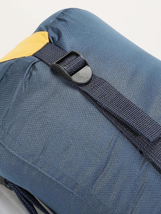 Produktbild Meru Kunstfaserschlafsack Isar 6 Comfort 42x21cm 1350g (210 cm)